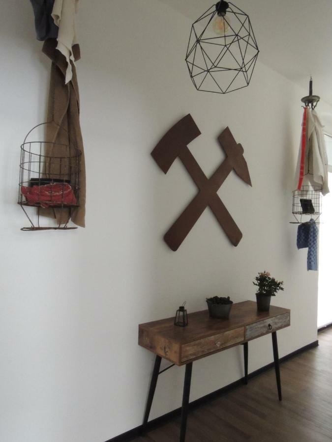 Zentrales Apartment In ゲルゼンキルヒェン エクステリア 写真