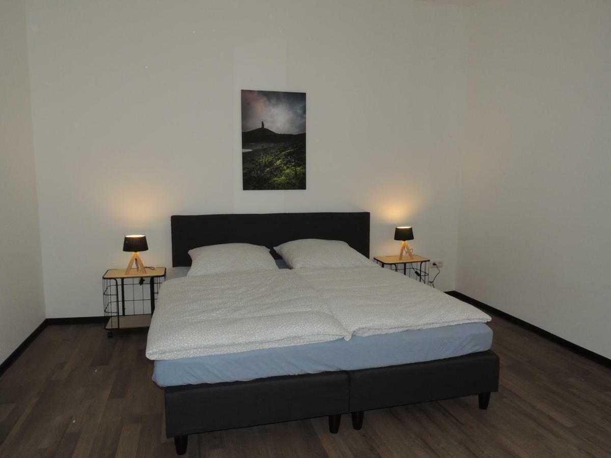 Zentrales Apartment In ゲルゼンキルヒェン エクステリア 写真