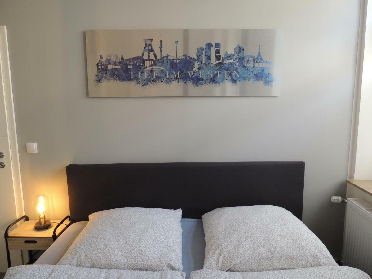 Zentrales Apartment In ゲルゼンキルヒェン エクステリア 写真